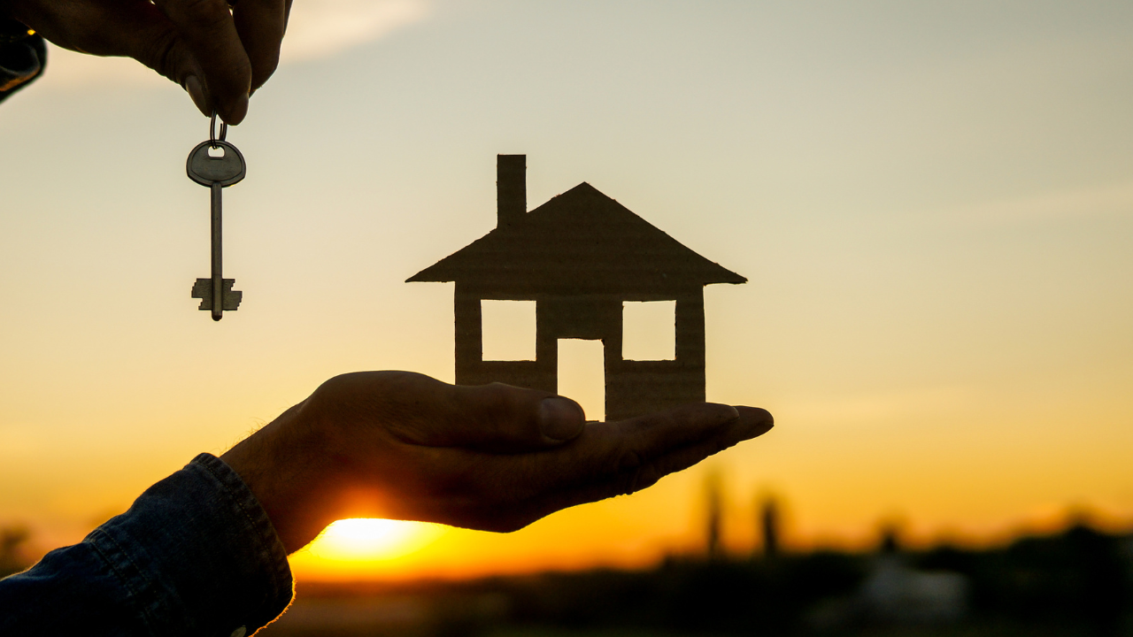 pune real estate 2024 report: 28 pc dip in new launches across india, 14 pc surge in housing prices