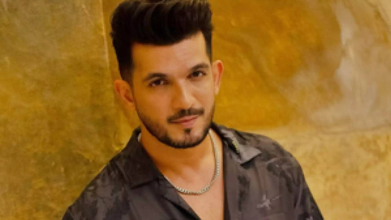 Arjun Bijlani Aspires To Play Role That Fuses Indian Culture with International Appeal