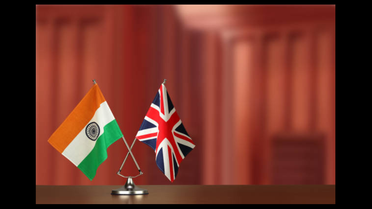 Uno Reverse- But Legally! Desis React To Indians Becoming ‘Largest Group Of Property Owners’ In London