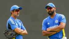 When captain Gautam Gambhir removed himself from the job due to poor performance and refused to take salary