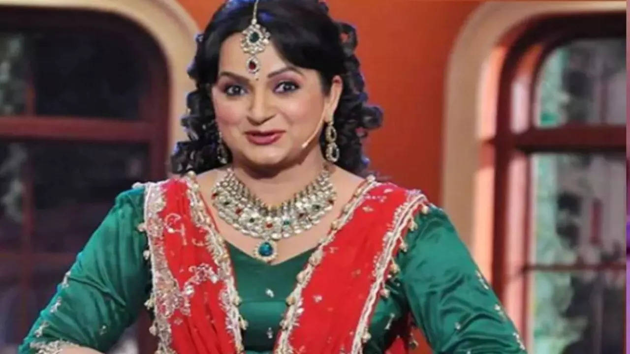 Upasana Singh Reveals REAL Reason Behind Quitting Comedy Nights With Kapil