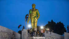 Changes in the history of Bangladesh, winds of change or erasure of legitimate heritage