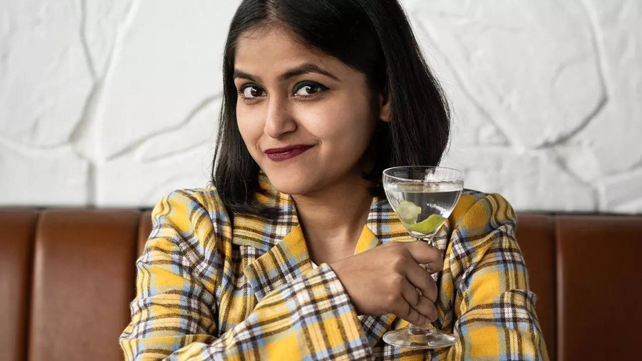 “love what you do and do what you love”, top mixologist aashie bhatnagar on her secret to success and representing india