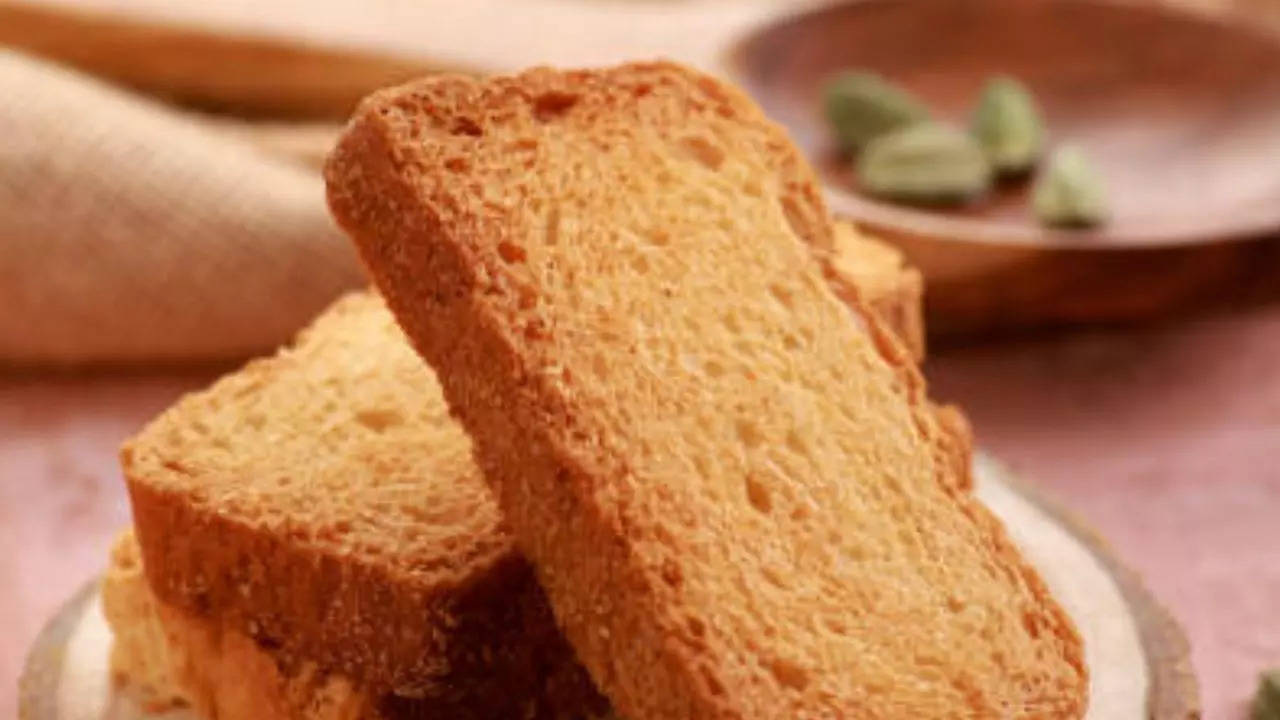 Your Favourite Tea Time Snack Suji Rusk Can Be Putting Your Health At Risk - Here's How