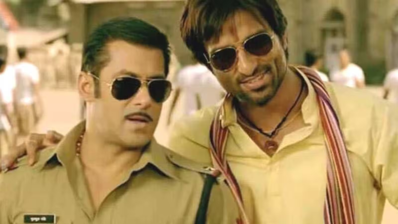 DYK Salman Khan Once SPIKED Sonu Sood's Drink: Bhai Ko Bada Shaunk Rehta Tha...