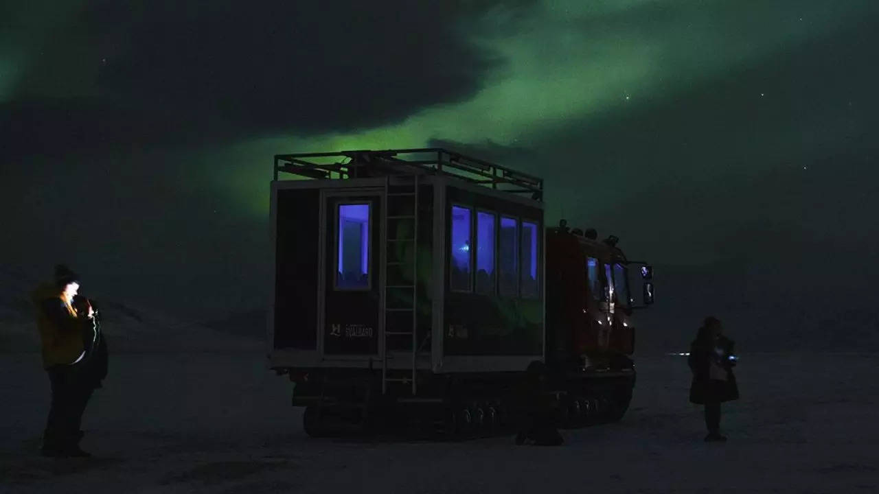 In These Cities, The Sun Does Not Rise In Winter! Credit: Visitsvalbard.com