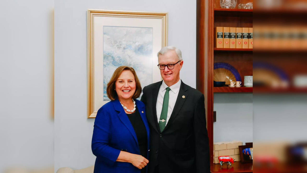 Deb Fischer with Bruce Fischer  (Photo Credits: X/Twitter)