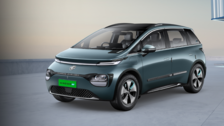 JSW MG Motor hikes Windsor EV prices by Rs 50,000, ends free charging offer