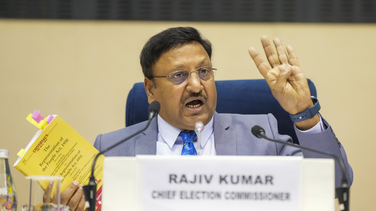 CEC Explains Mid-Week Voting for Delhi Polls