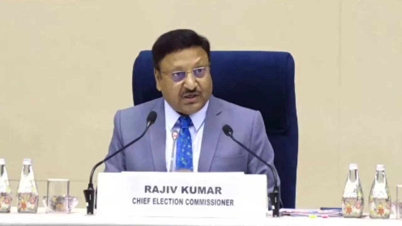 CEC Rajiv Kumar Adds Poetic Touch To Delhi Election Date Reveal