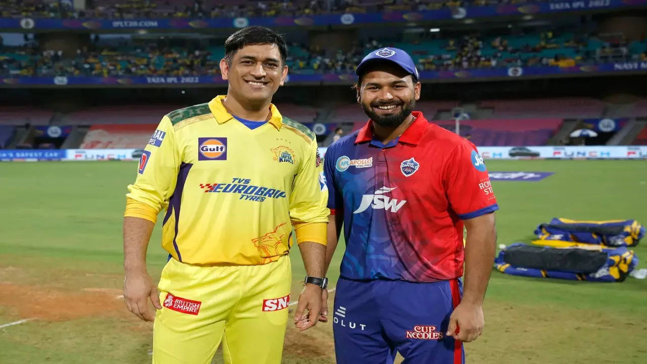 Not Rishabh Pant! AB de Villiers Names Delhi Capitals Batter Who Can Emulate MS Dhoni