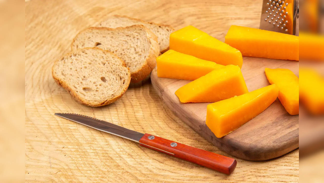 How Cheddar Cheese Can Add To Your Diet.