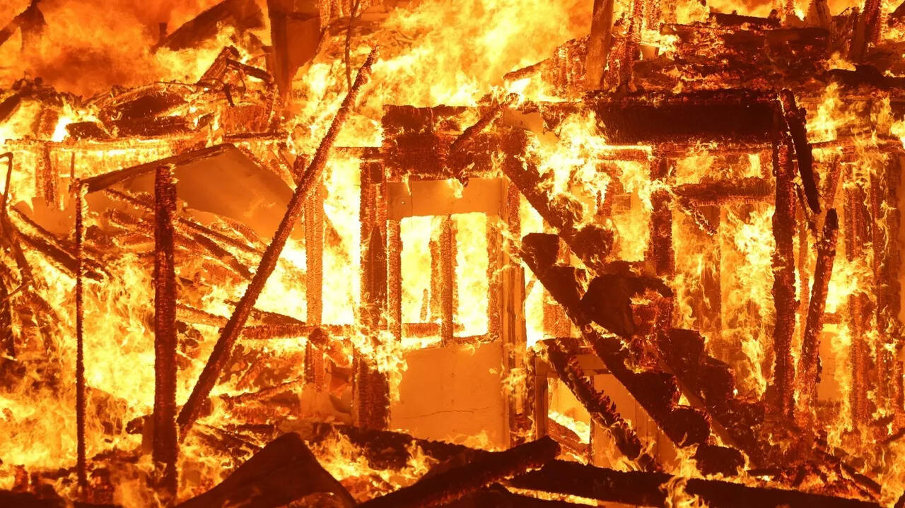 School and grocery store burned down  (Photo Credits: X / Twitter)