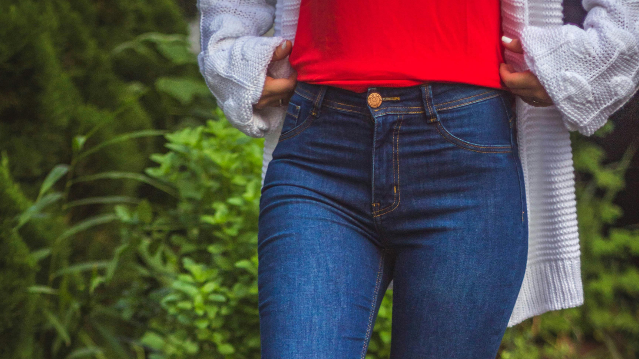 Tips to stretch tight jeans