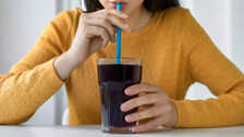 Sugary drinks that cause heart disease and diabetes in millions of people around the world know the best alternative with zero calories