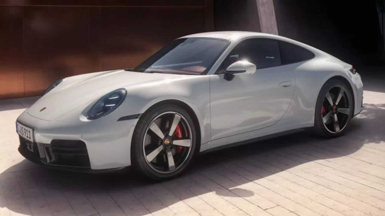 2025 Porsche 911 Carrera S