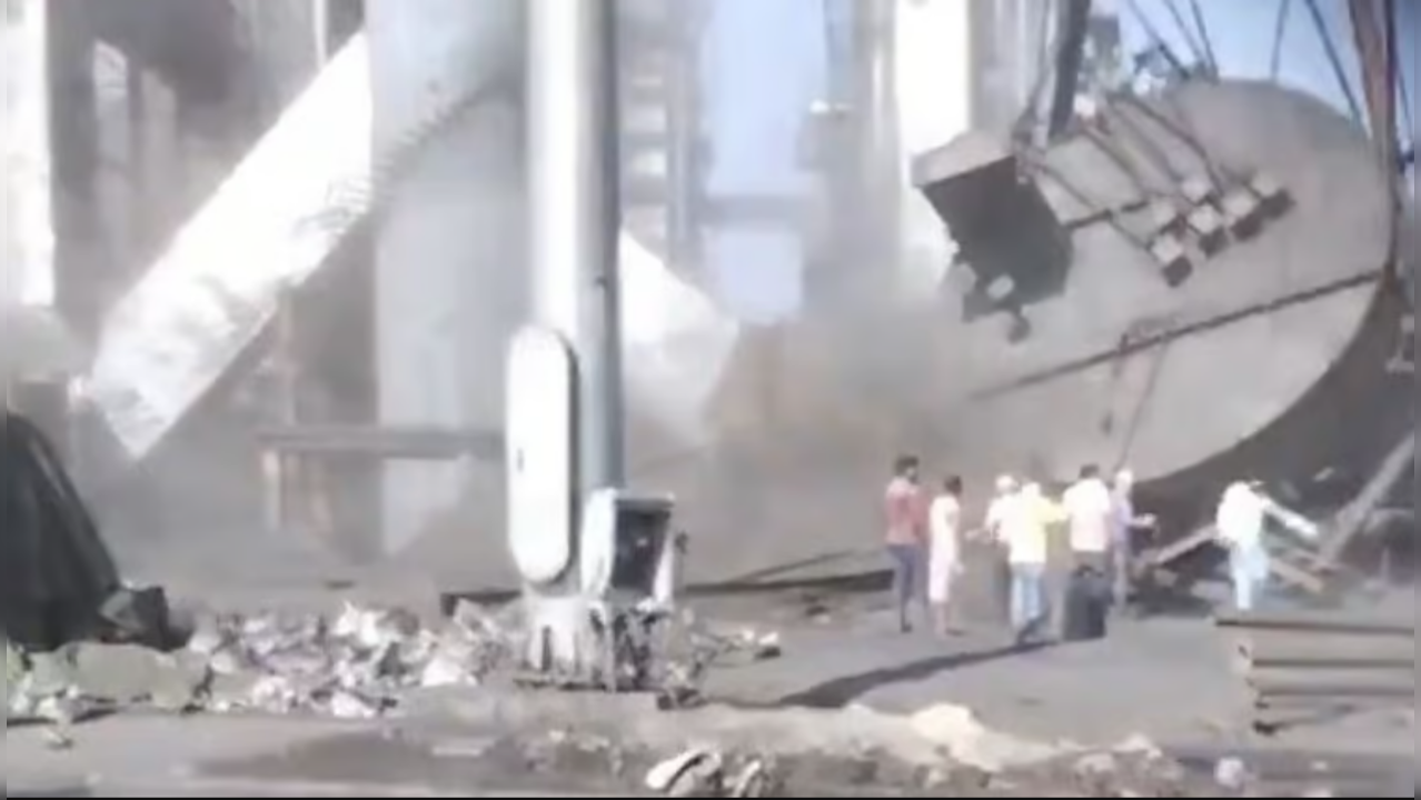 Under-Construction Chimney Collapses In Mungeli