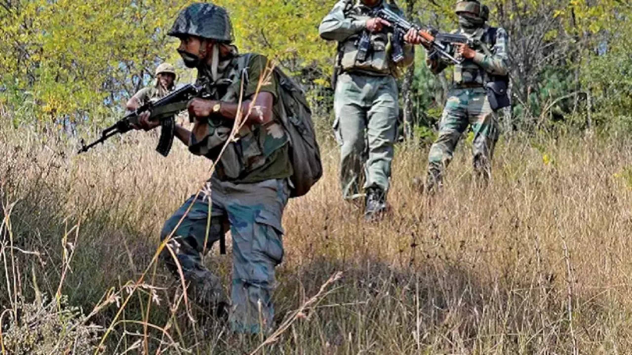 encounter between security personnel and naxalites in bijapur chhattisgarh