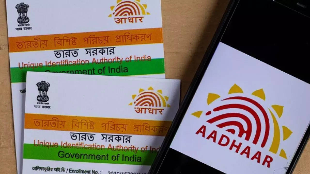 Aadhaar Card Update After how many years should the Aadhaar card photo be changed