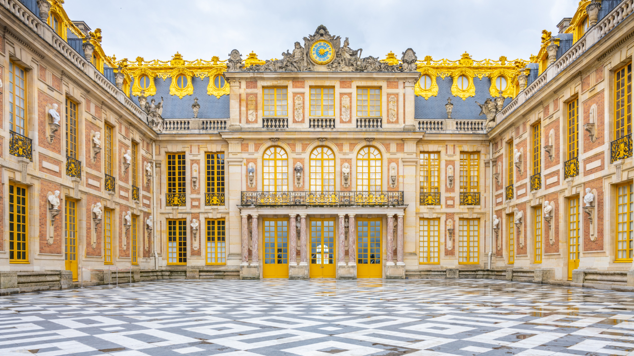 Versailles