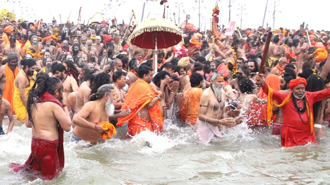 Sea of people descend at Triveni Sangam on Makar Sankranti