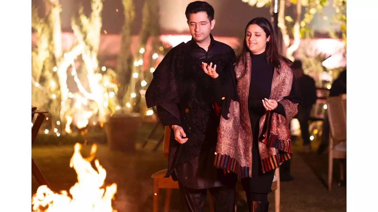 Parineeti Chopra Celebrates Lohri With Hubby Raghav Chadha. Posts Pic Twinning In Black