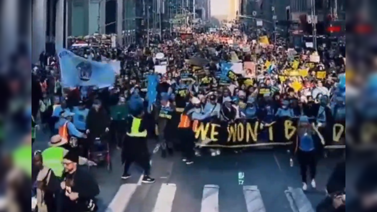 Anti-Trump protests in NYC  (Photo Credits: X / Twitter)