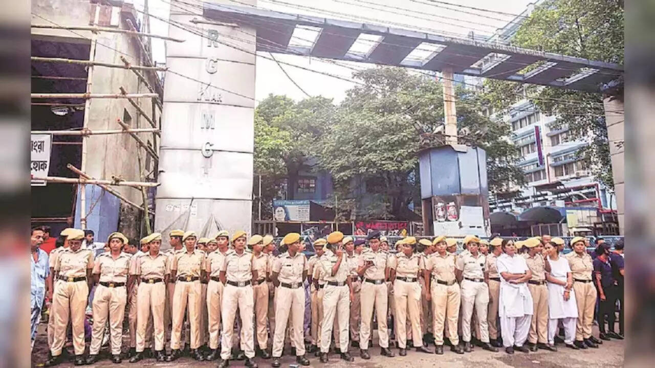 'we want justice': parents of rg kar victim refuse rs 17 lakh compensation ordered by court