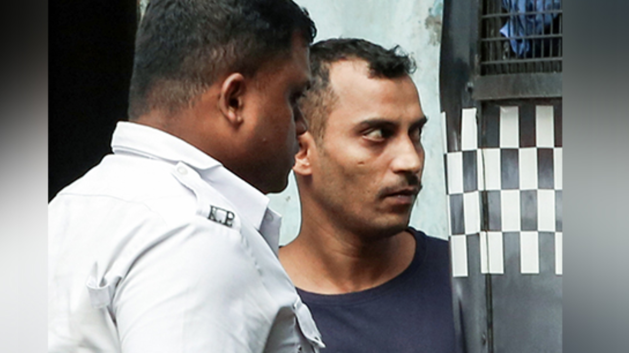 Sanjay Roy Steps Out of Cell for First Time, Demands Notepad and Pen.