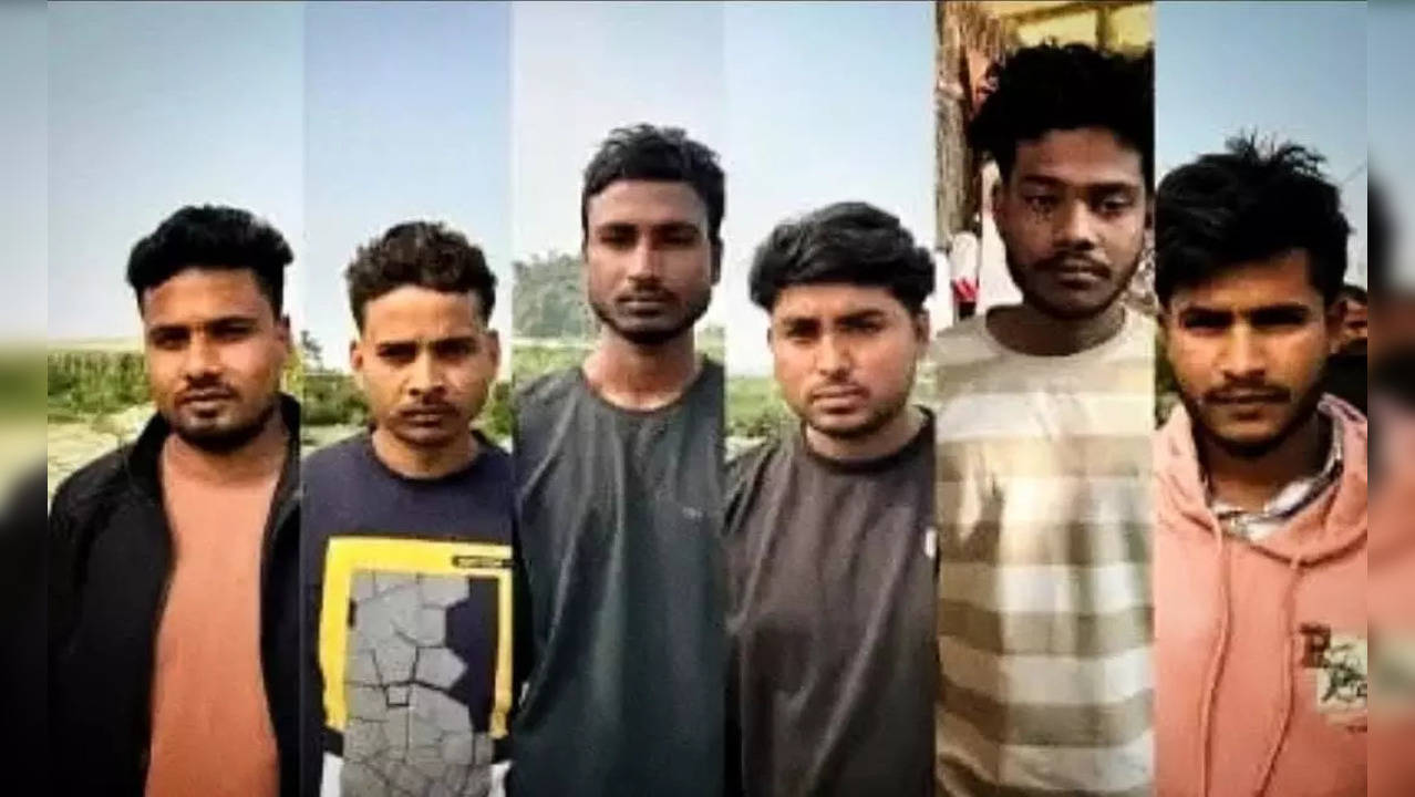 6 accused