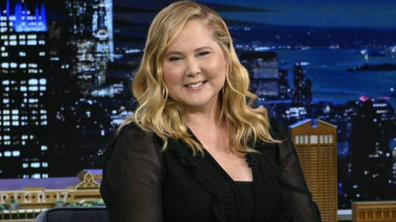 How Amy Schumer’s ‘Moon Face’ Trolls Led to Cushing Syndrome Diagnosis | EXPLAINED