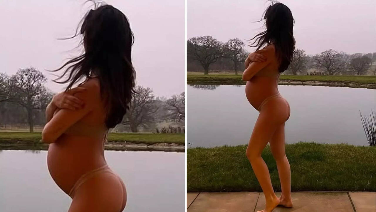  ஆடை இருக்கா இல்லையா? ரசிகர்களை குழம்ப வைத்த பிரபல  நடிகையின் புகைப்படம்! 