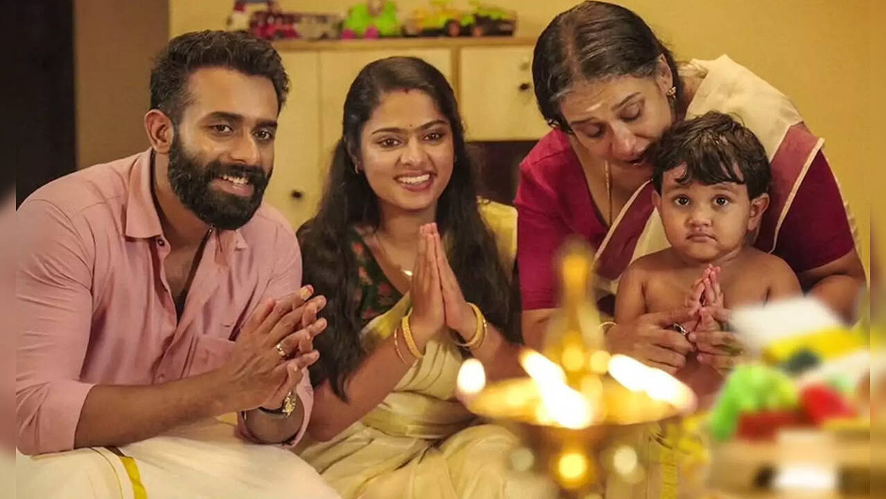 Anpodu Kanmani Review A Peripheral Over-Simplified Social Critique That Ends On A Feel-Good Note Anpodu Kanmani Review A Peripheral Over-Simplified Social Critique That Ends On A Feel-Good Note
