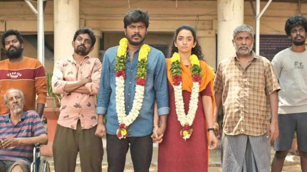  Kudumbasthan: ஹாட்ரிக் ஹிட் கொடுத்தாரா மணிகண்டன்.. குடும்பஸ்தன் முதல் நாள் வசூல் எவ்வளவு தெரியுமா? 