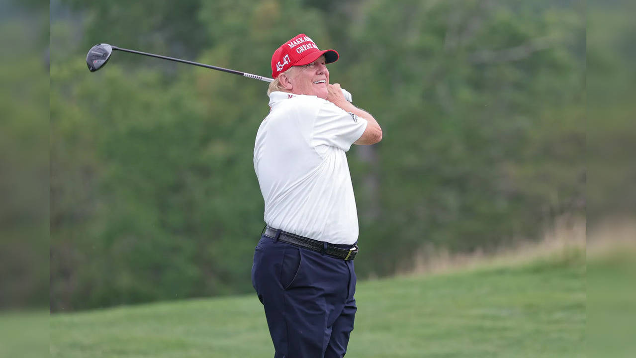 Trump Playing Golf.