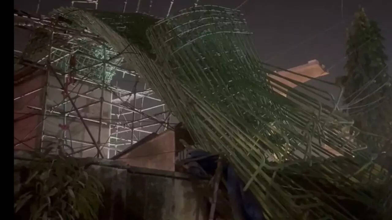 mumbai: under-construction metro pillar collapses onto security guard's cabin in chembur