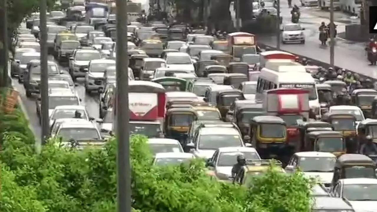 traffic advisory for thane: kalyan-sheel phata road closed for 5 days—check alternative routes