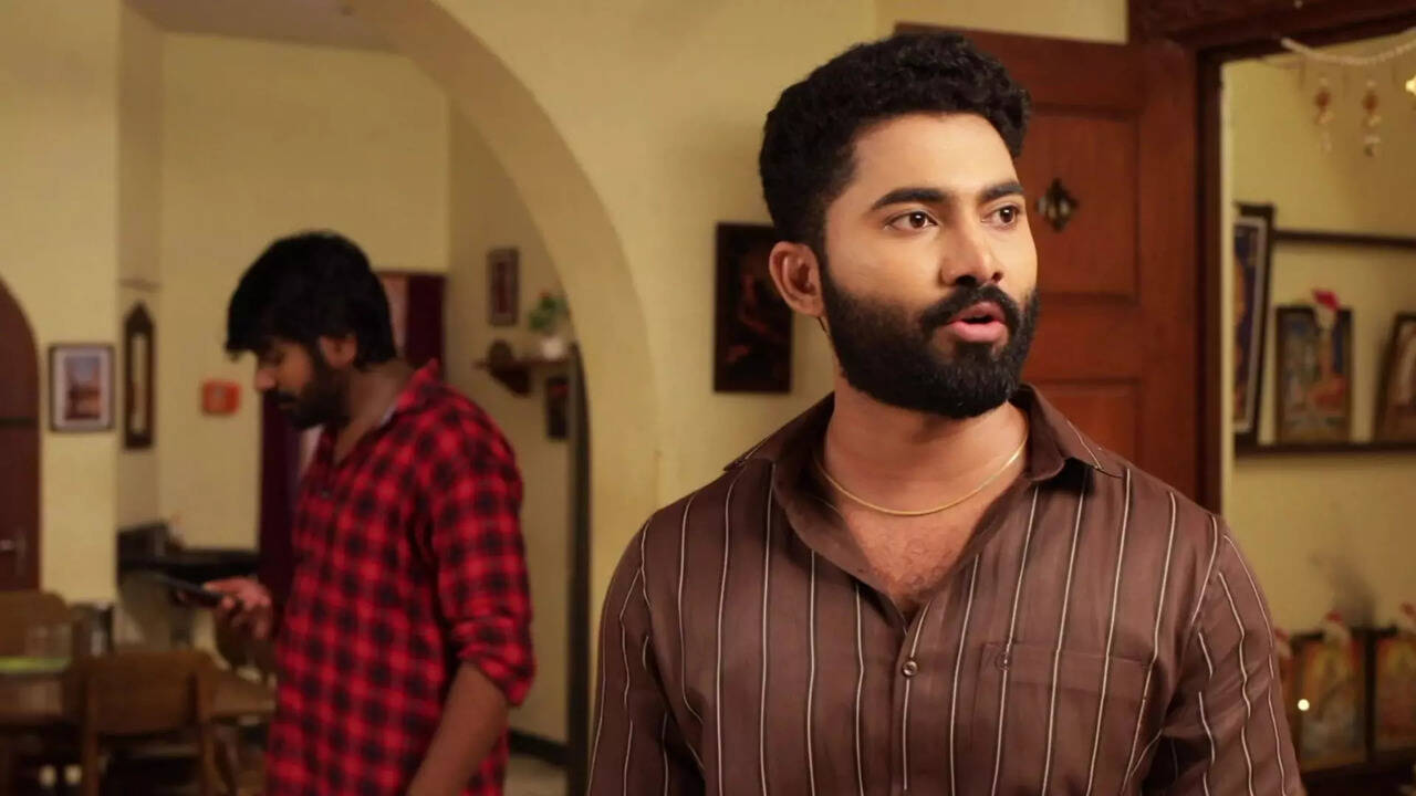  Siragadikka Aasai : காணாமல் போன ஸ்ருதி... தேடி அலையும் ரவி! சிறகடிக்க ஆசை தொடரில் அடுத்து அரங்கேற போகும் ட்விஸ்ட்! 