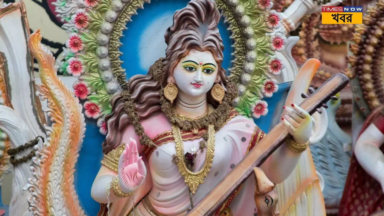 Maa Saraswati Aarti in Bengali Lyrics Goddess Saraswati Vandana & Powerful Bhajan Prayers for Blessings