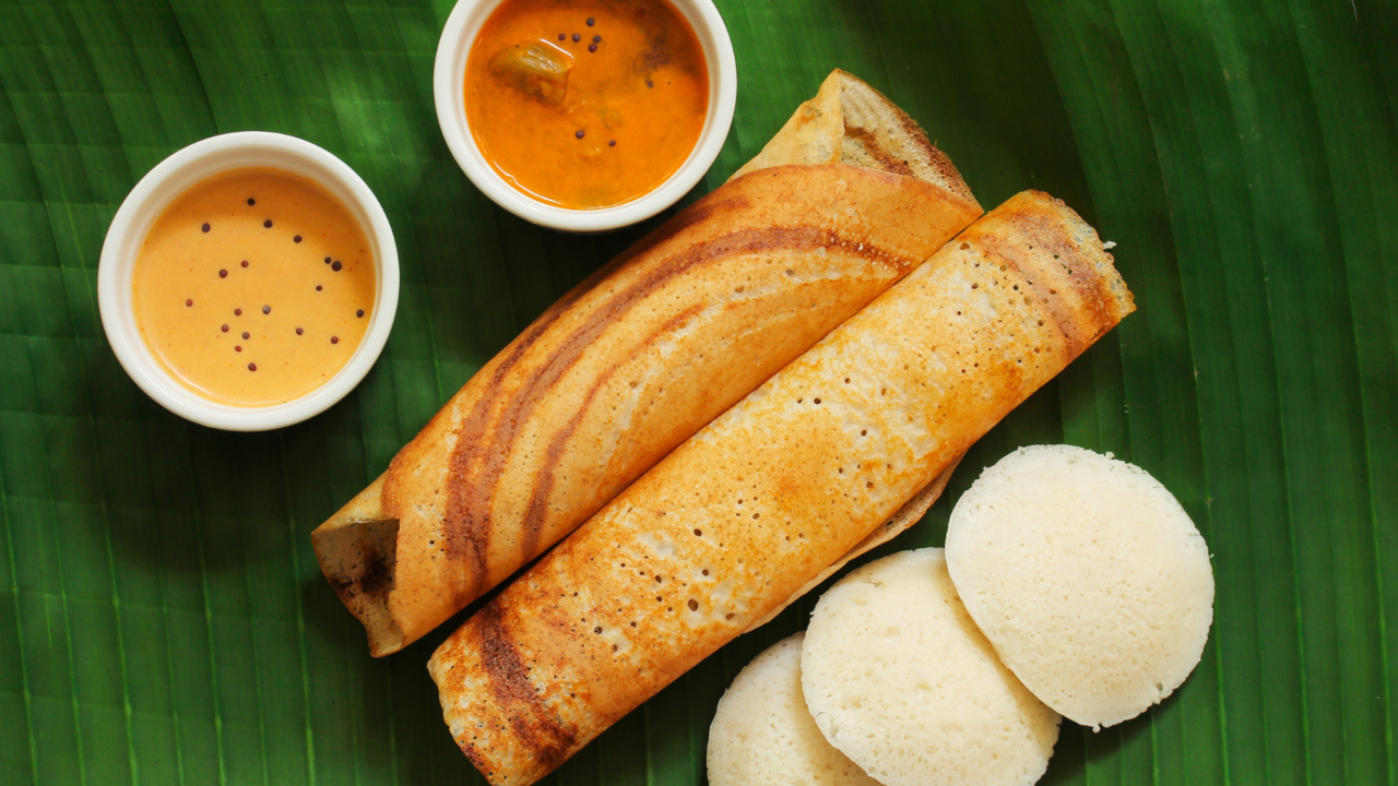 dosa is a delicious traditional breakfast of south india, tasty stories are also there in connection with this marvelous dish