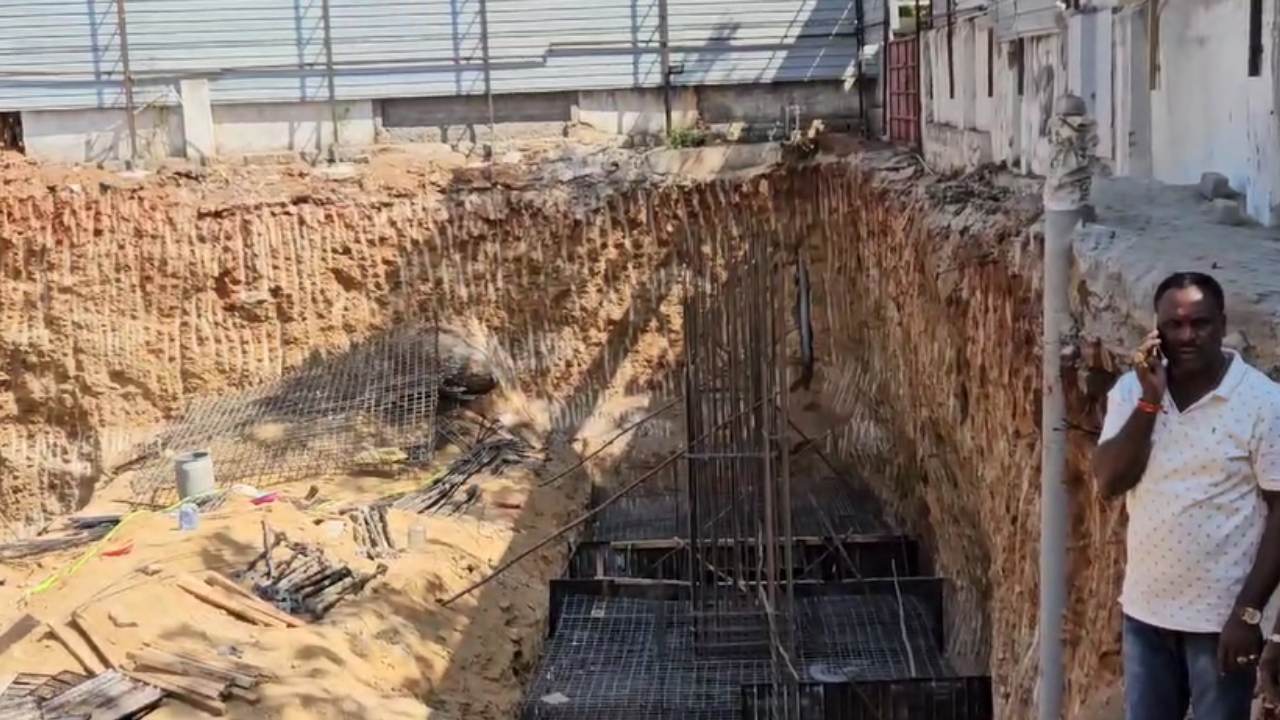 hyderabad: 3 killed after mud debris falls on them while digging cellar