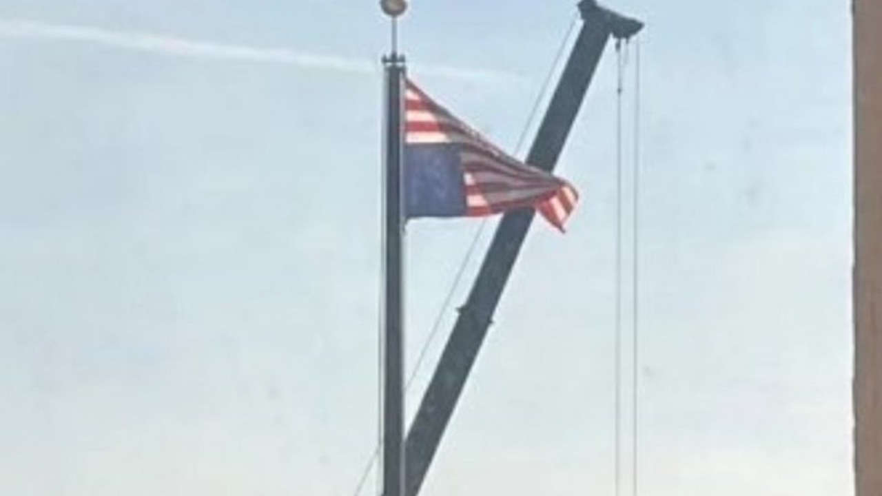 The US State Department -Flag flies upside down? Photo surfaces in the middle of USAID row