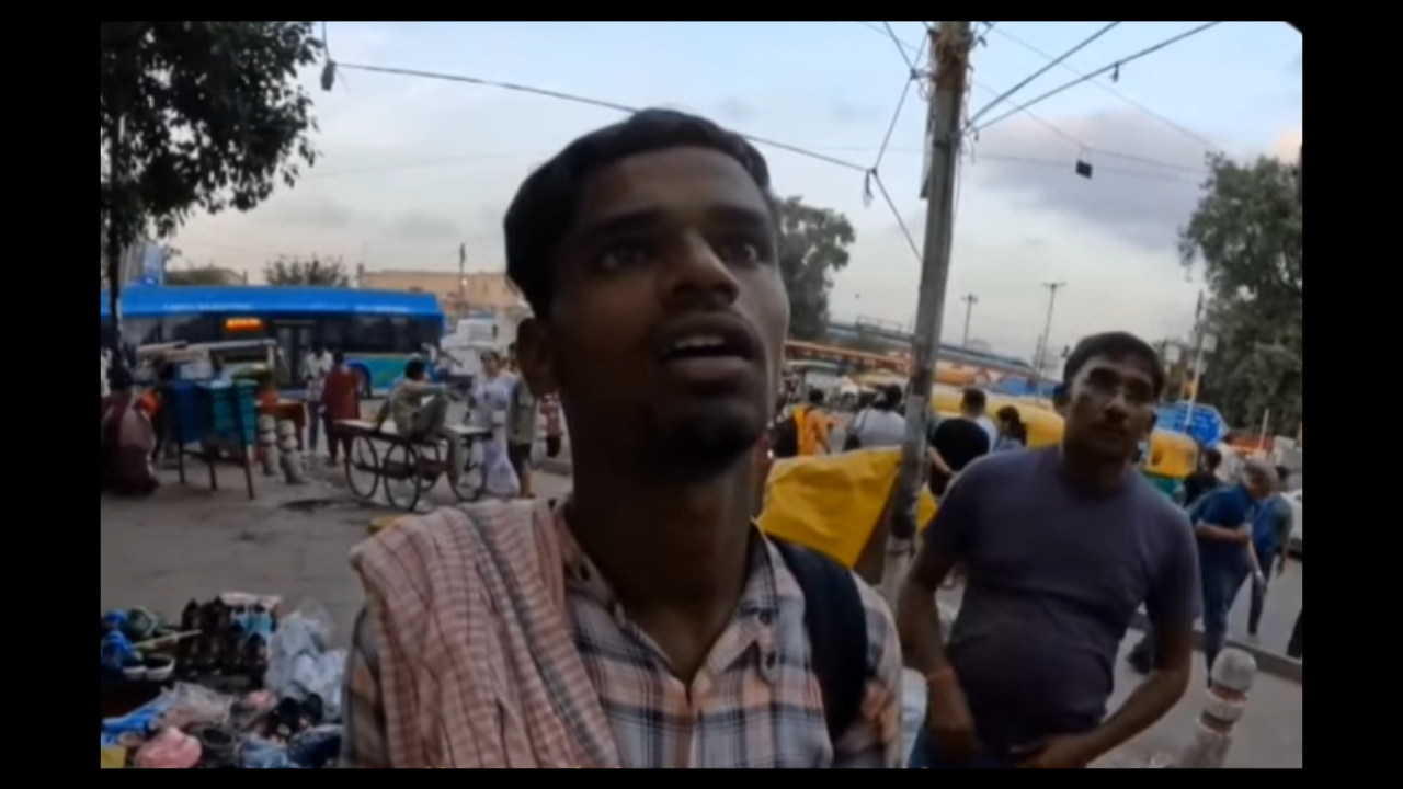 Video of Delhi man goes viral.