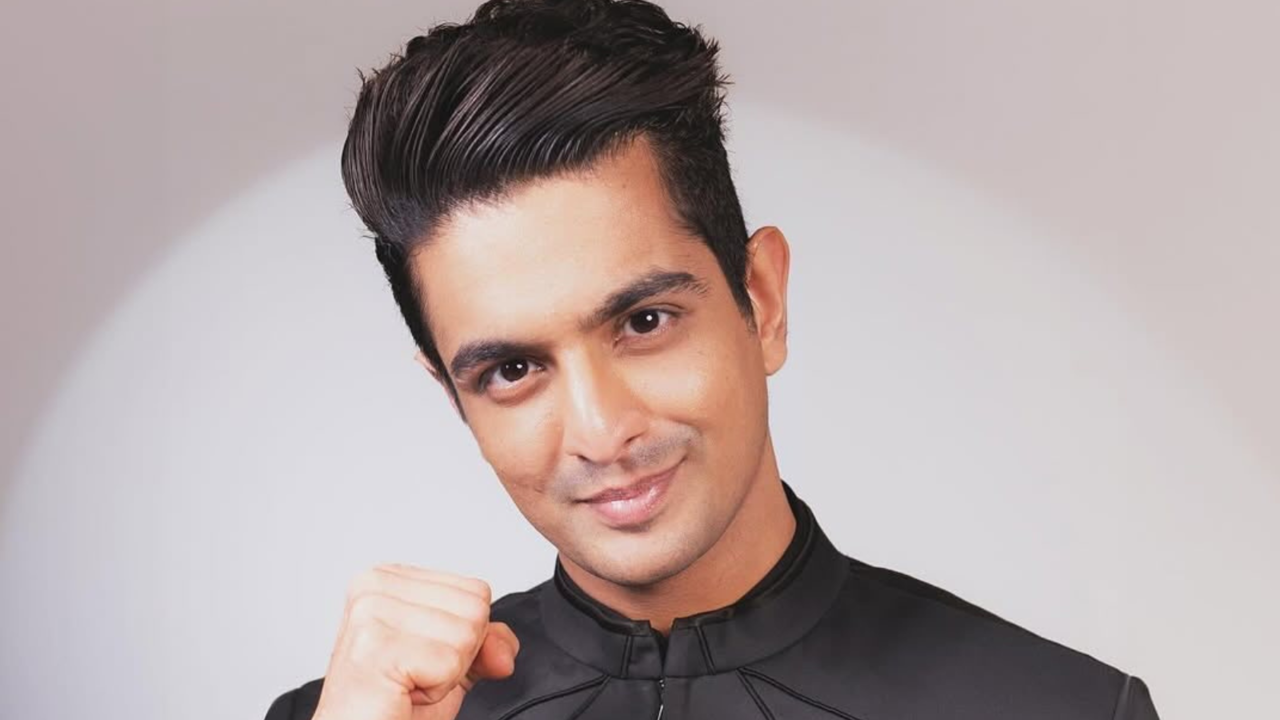 Ranveer Allahbadia Controversy: Human Rights Commission Asks YouTube To Remove Videos With His Obscene Joke Ranveer Allahbadia Controversy: Human Rights Commission Asks YouTube To Remove Videos With His Obscene Joke