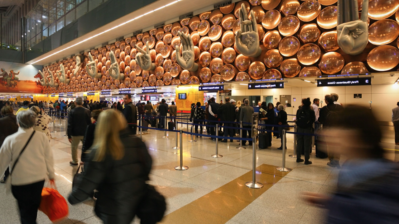 delhi igi airport mulling to increase charges for business class, peak-hour flyers. here's why
