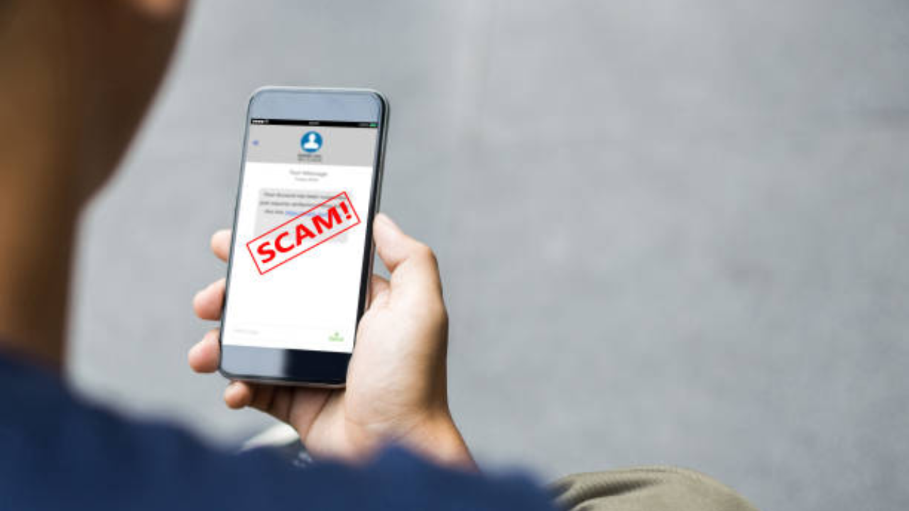 mangaluru bank manager loses over rs 2 lakh after clicking on a 'job interview' link