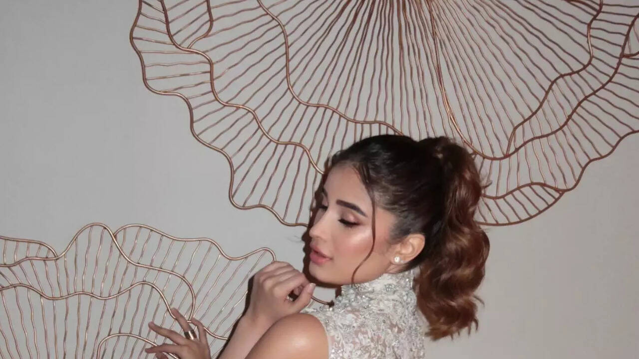 Glowy White