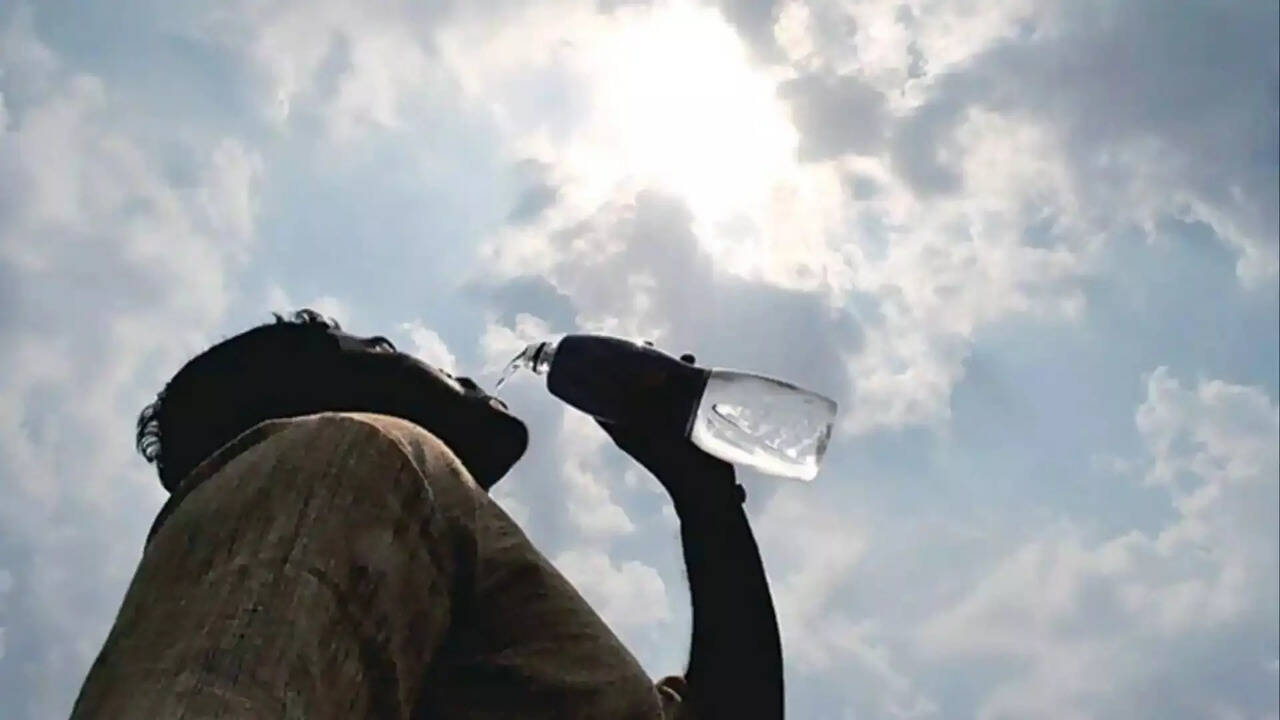  தமிழகத்தில் வரும் 3 நாள்கள் வெப்ப நிலை அதிகரிக்கும்.. வானிலை ஆய்வு மையம் எச்சரிக்கை 