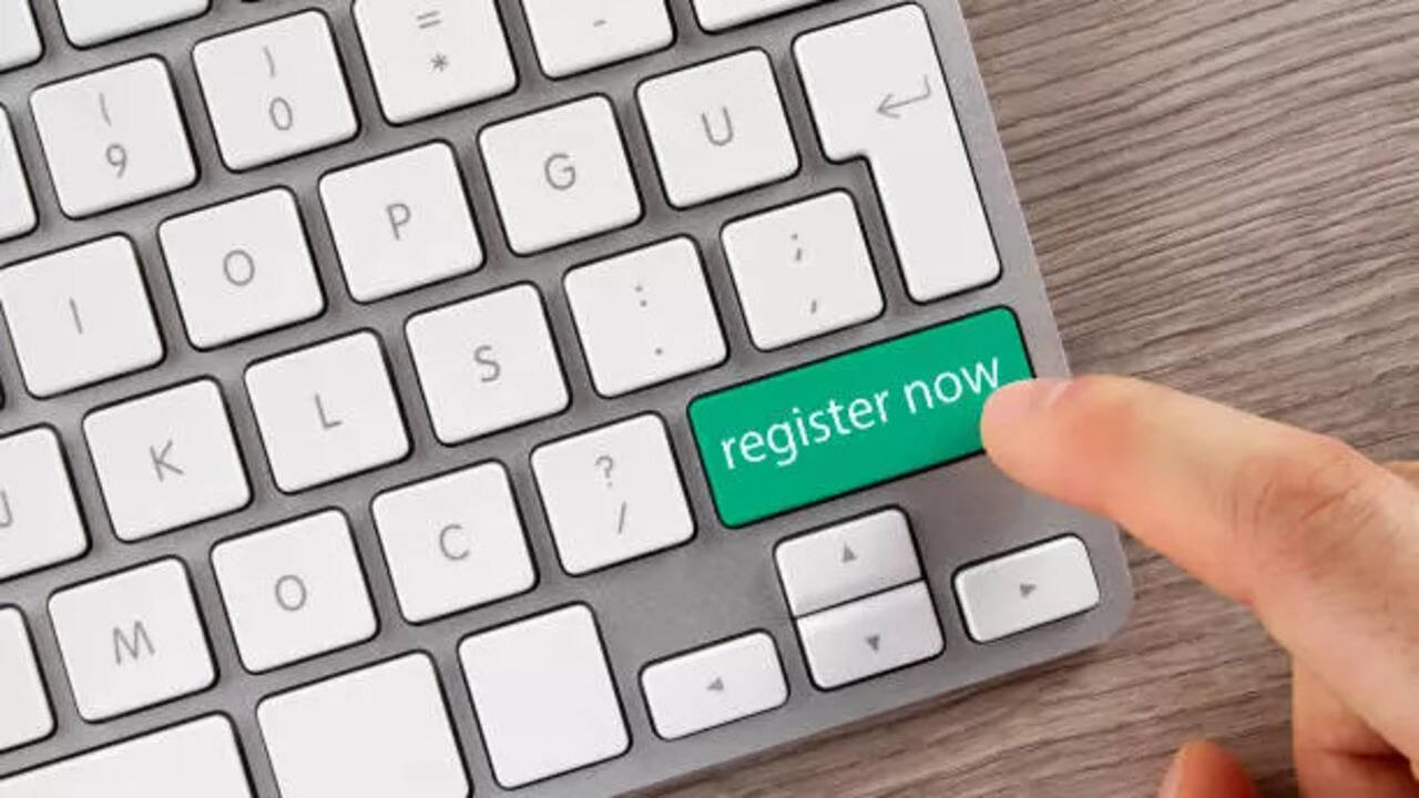 mp teacher recruitment 2025: mpesb registration deadline extended till feb 20 sarkari-naukri
