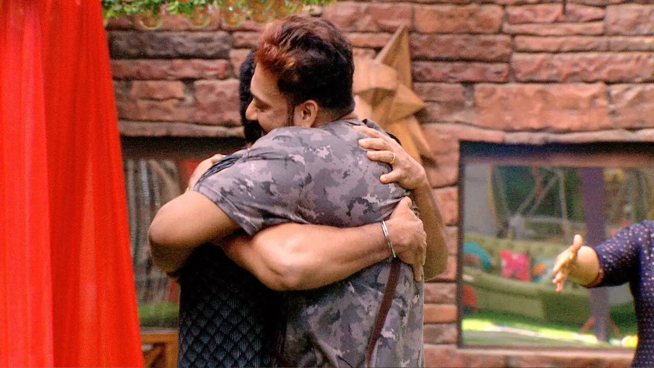  பிக் பாஸ் தமிழ் வரலாற்றில் முதன் முறையாக திருமணத்தை அறிவித்த பிக் பாஸ் சீசன் 5 போட்டியாளர்கள்! 